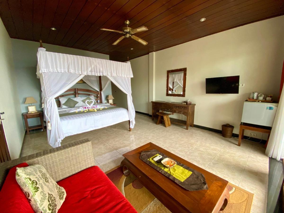 Puri Wirata Dive Resort And Spa Amed Екстер'єр фото